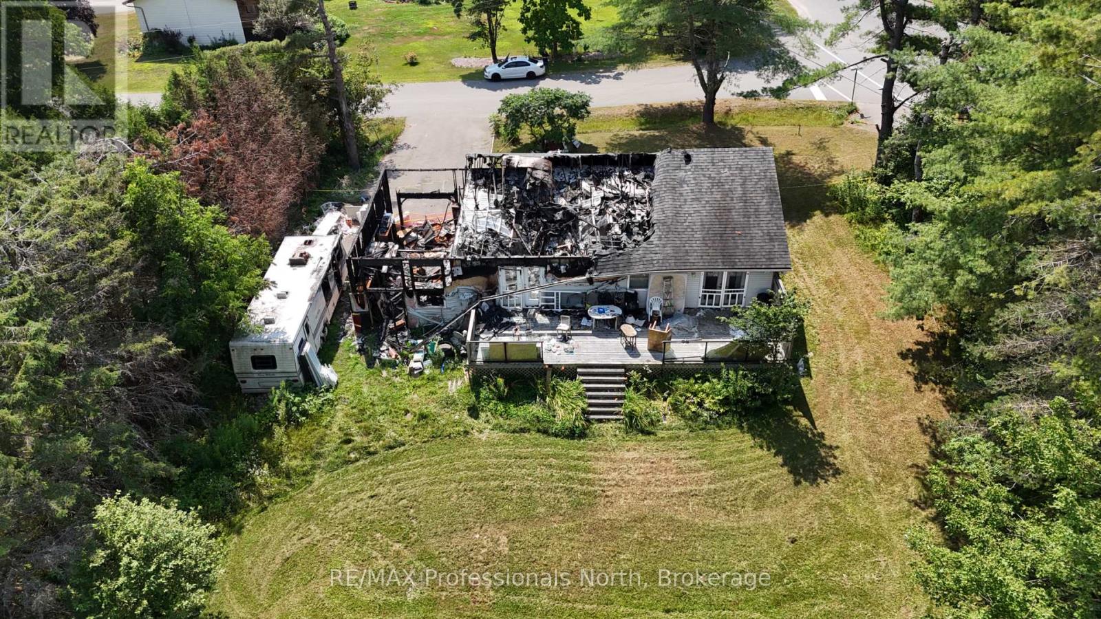 2 HAMBLIN DRIVE