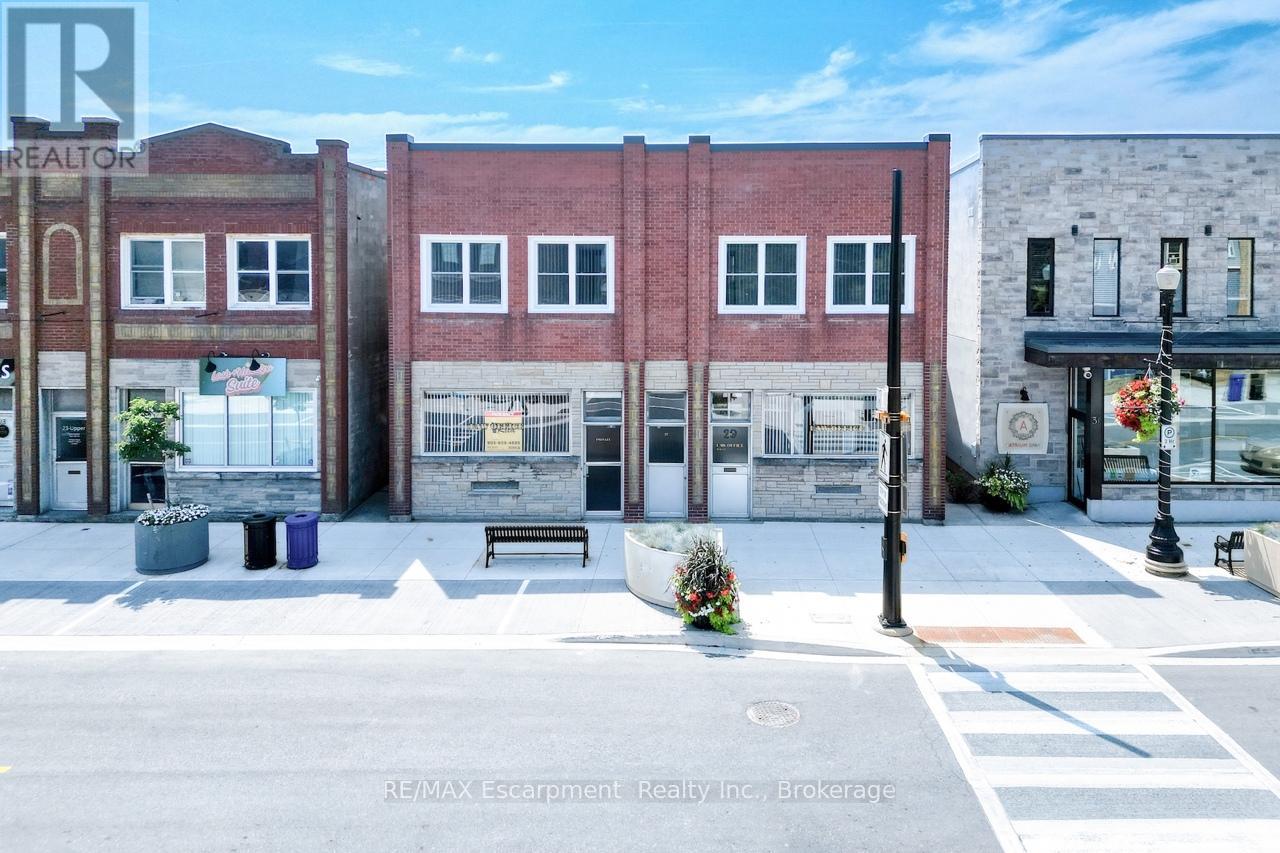 Photo 1 of 27 29 Jarvis Street, Fort Erie ON