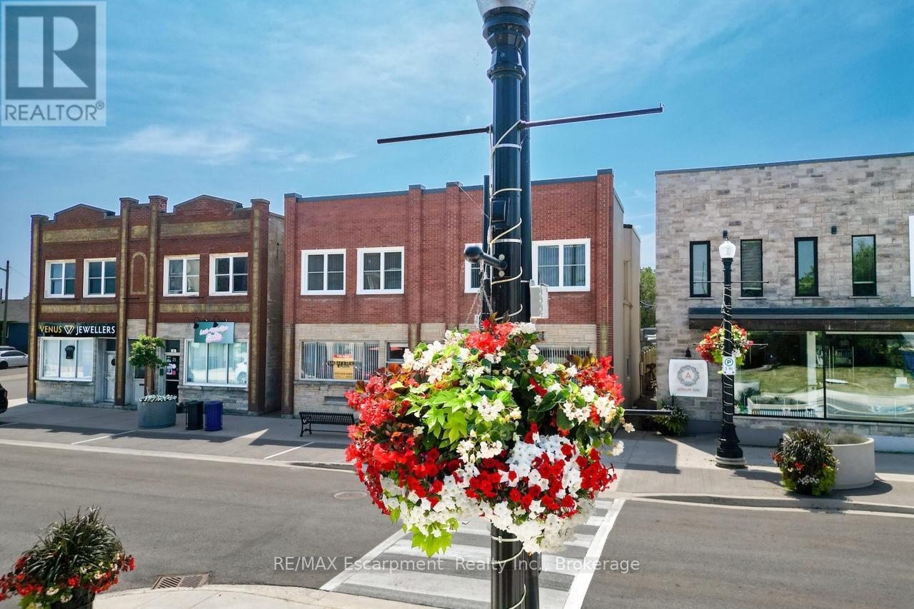 Photo 10 of 27 29 Jarvis Street, Fort Erie ON