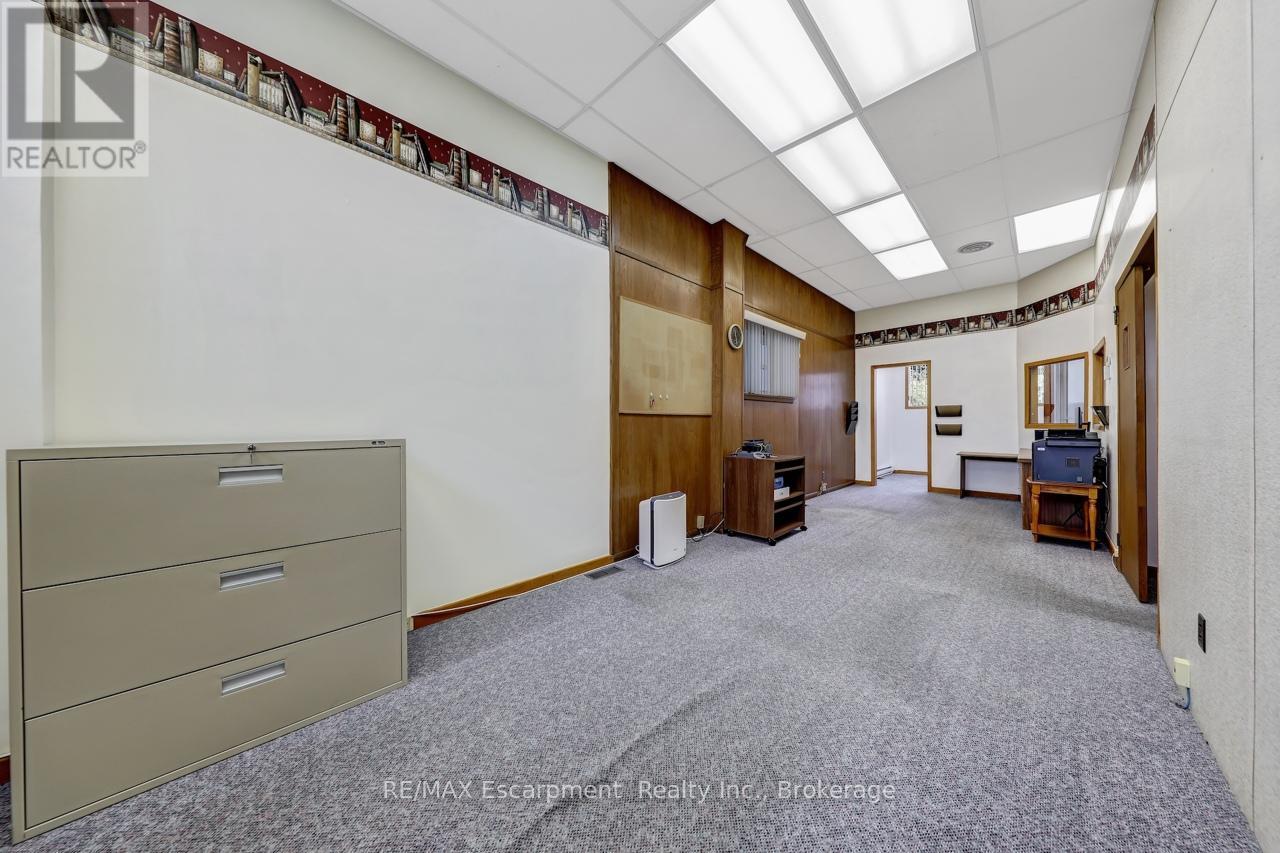 Photo 17 of 27 29 Jarvis Street, Fort Erie ON