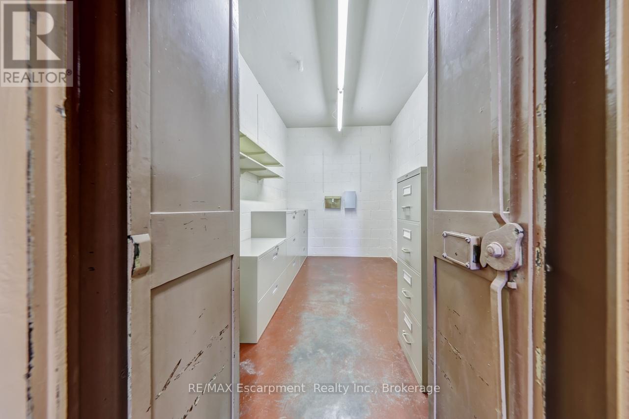 Photo 20 of 27 29 Jarvis Street, Fort Erie ON