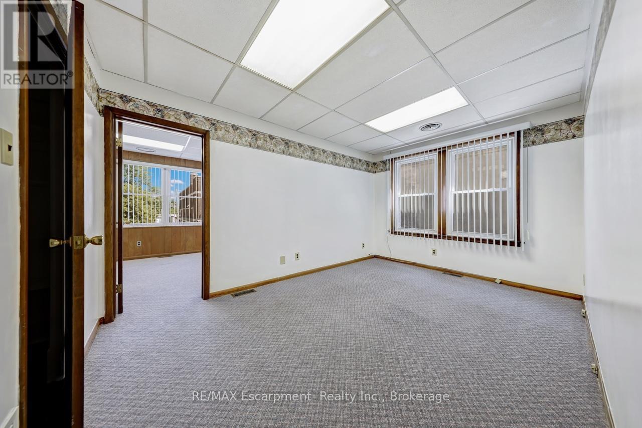 Photo 37 of 27 29 Jarvis Street, Fort Erie ON
