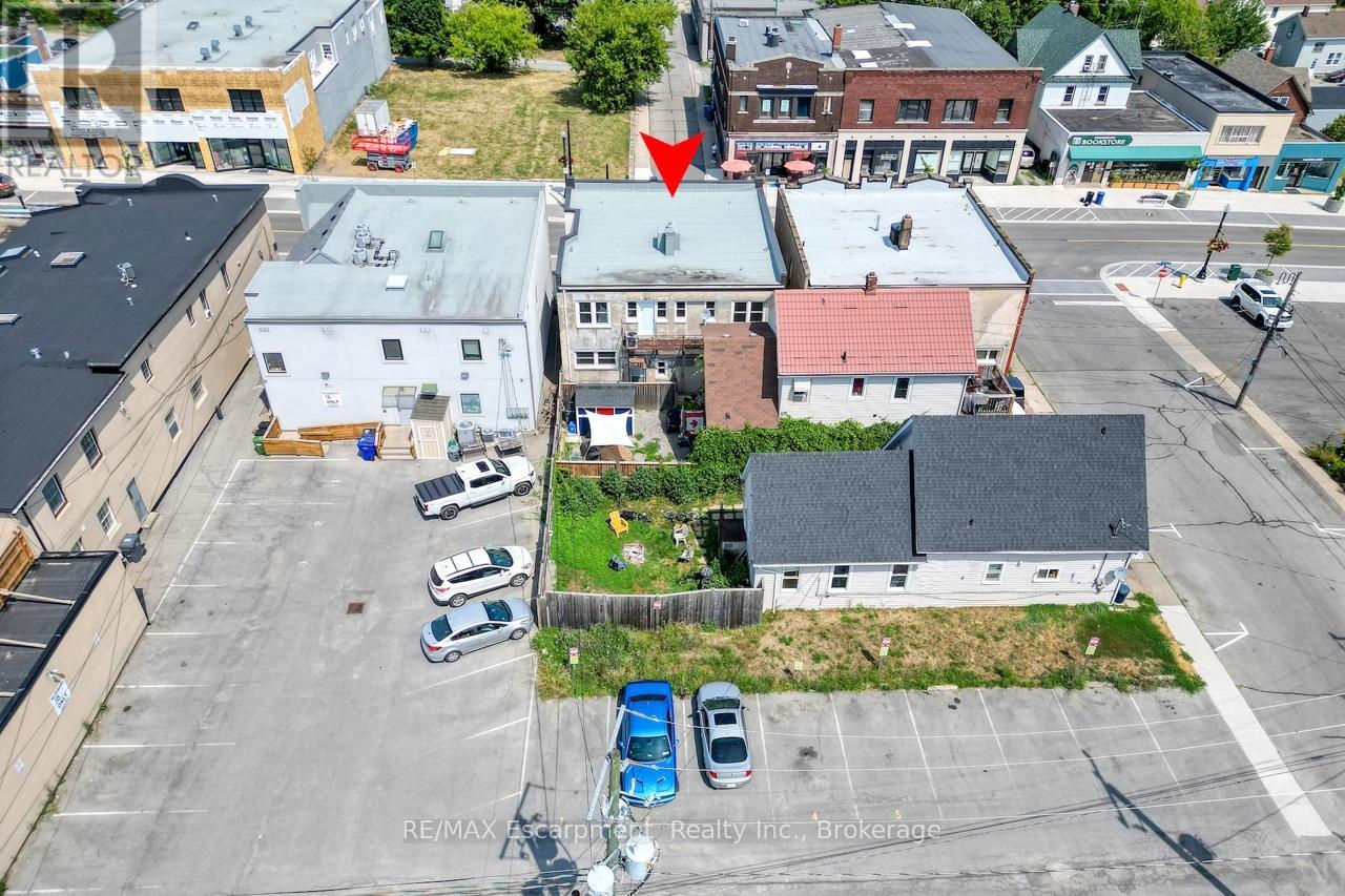 Photo 7 of 27 29 Jarvis Street, Fort Erie ON