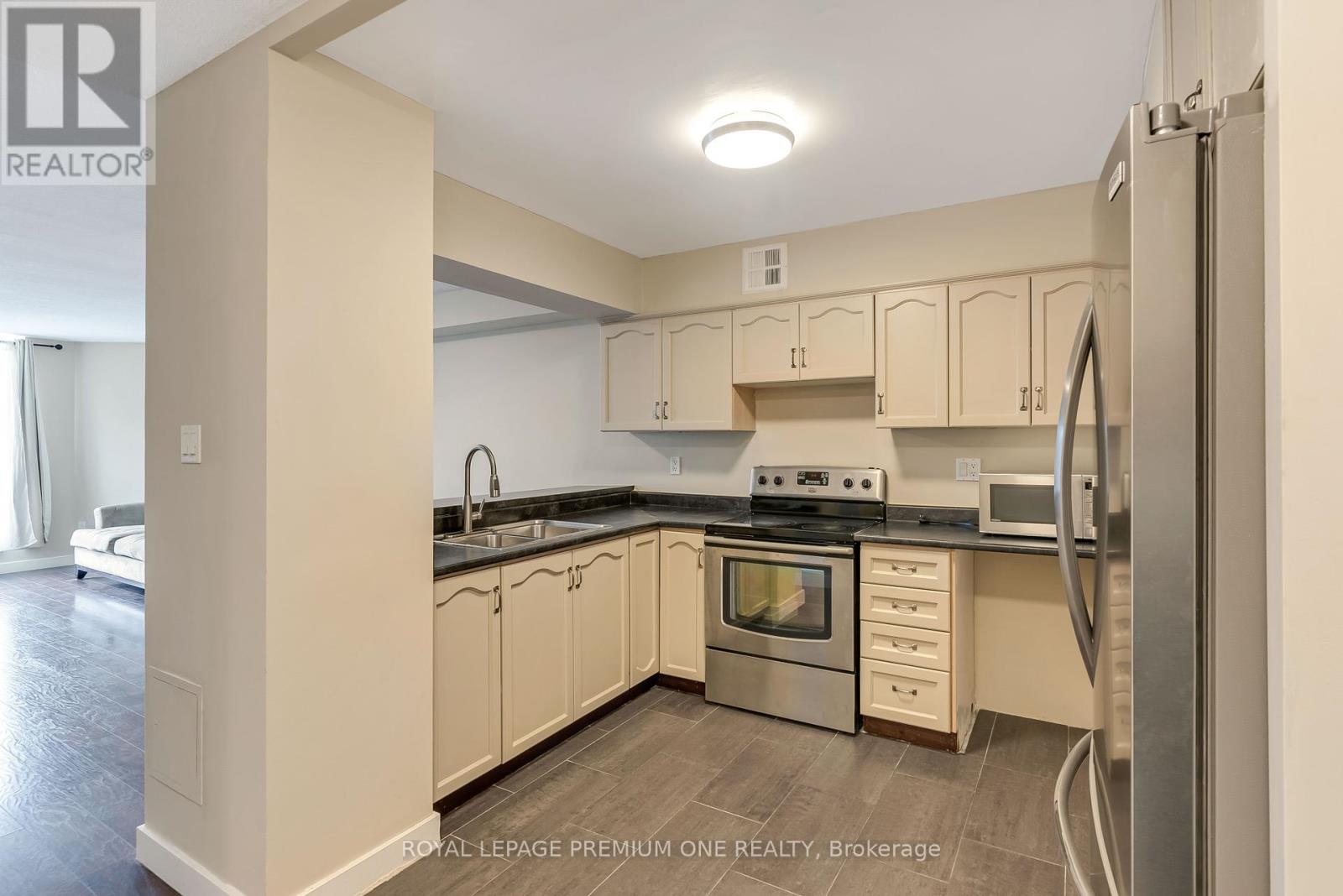 Photo 18 of 110 238 Albion Road, Toronto ON