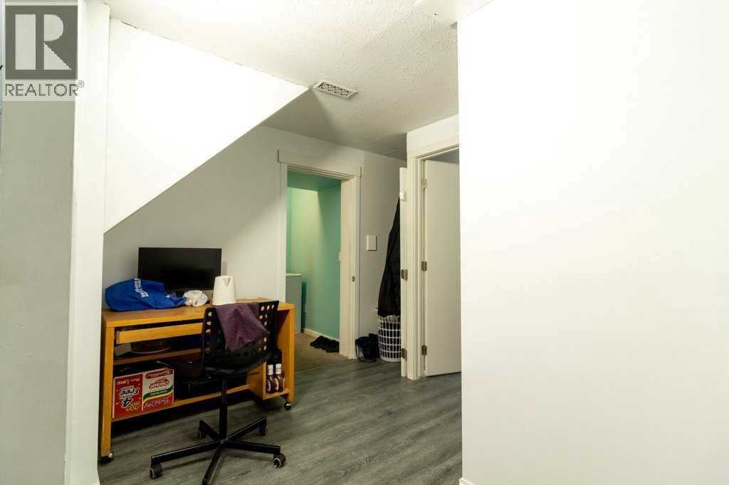 Single Family House for Sale in  Whitlock Way NE Whitehorn Calgary 