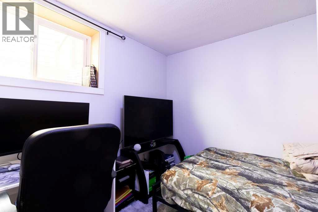 Single Family House for Sale in  Whitlock Way NE Whitehorn Calgary 