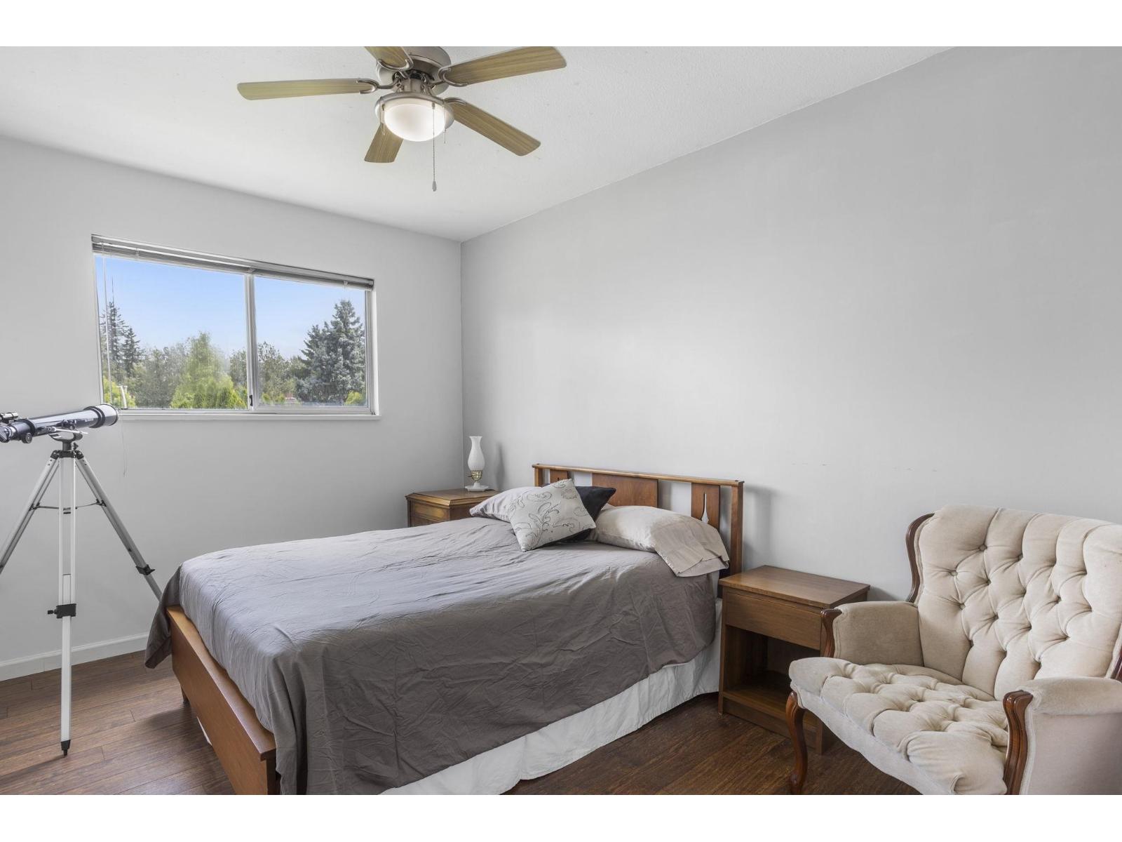 Photo 2 of 16060 93 Avenue, Surrey BC