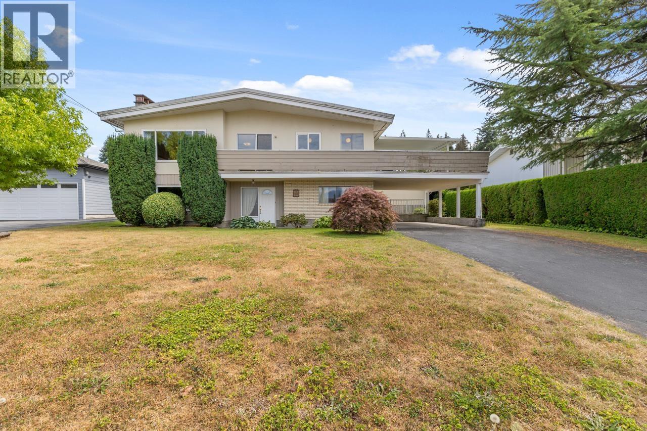 Photo 13 of 879 Thermal Drive, Coquitlam BC