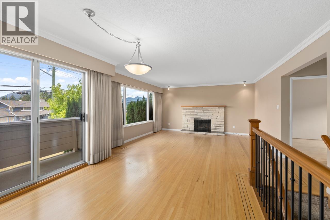 Photo 23 of 879 Thermal Drive, Coquitlam BC
