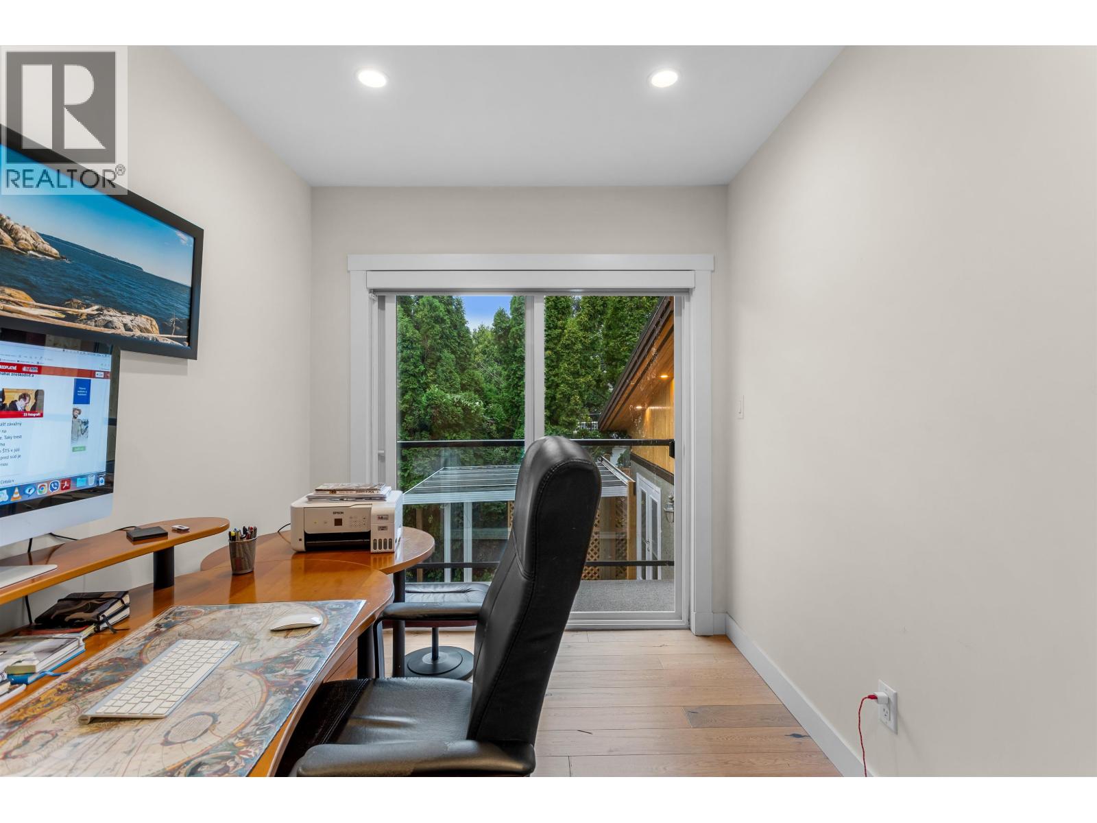 852 WRIGHT AVENUE, Port Coquitlam