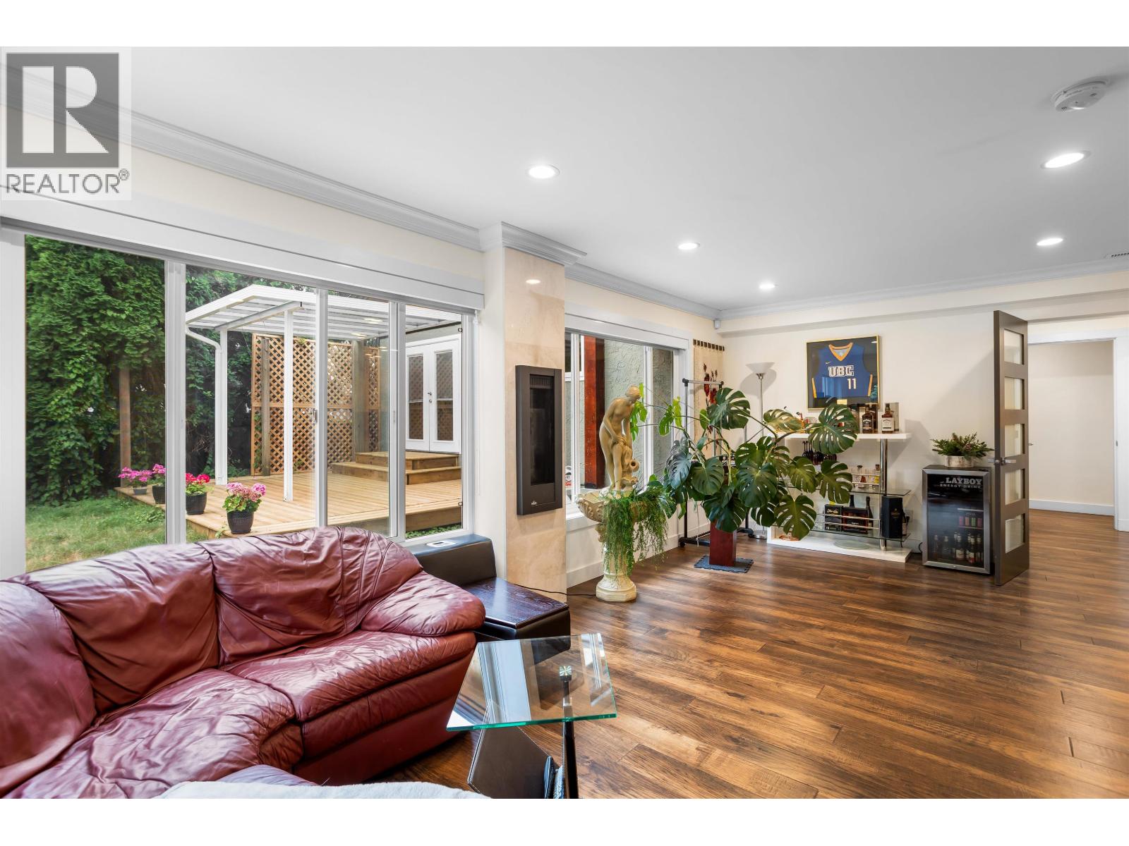 852 WRIGHT AVENUE, Port Coquitlam