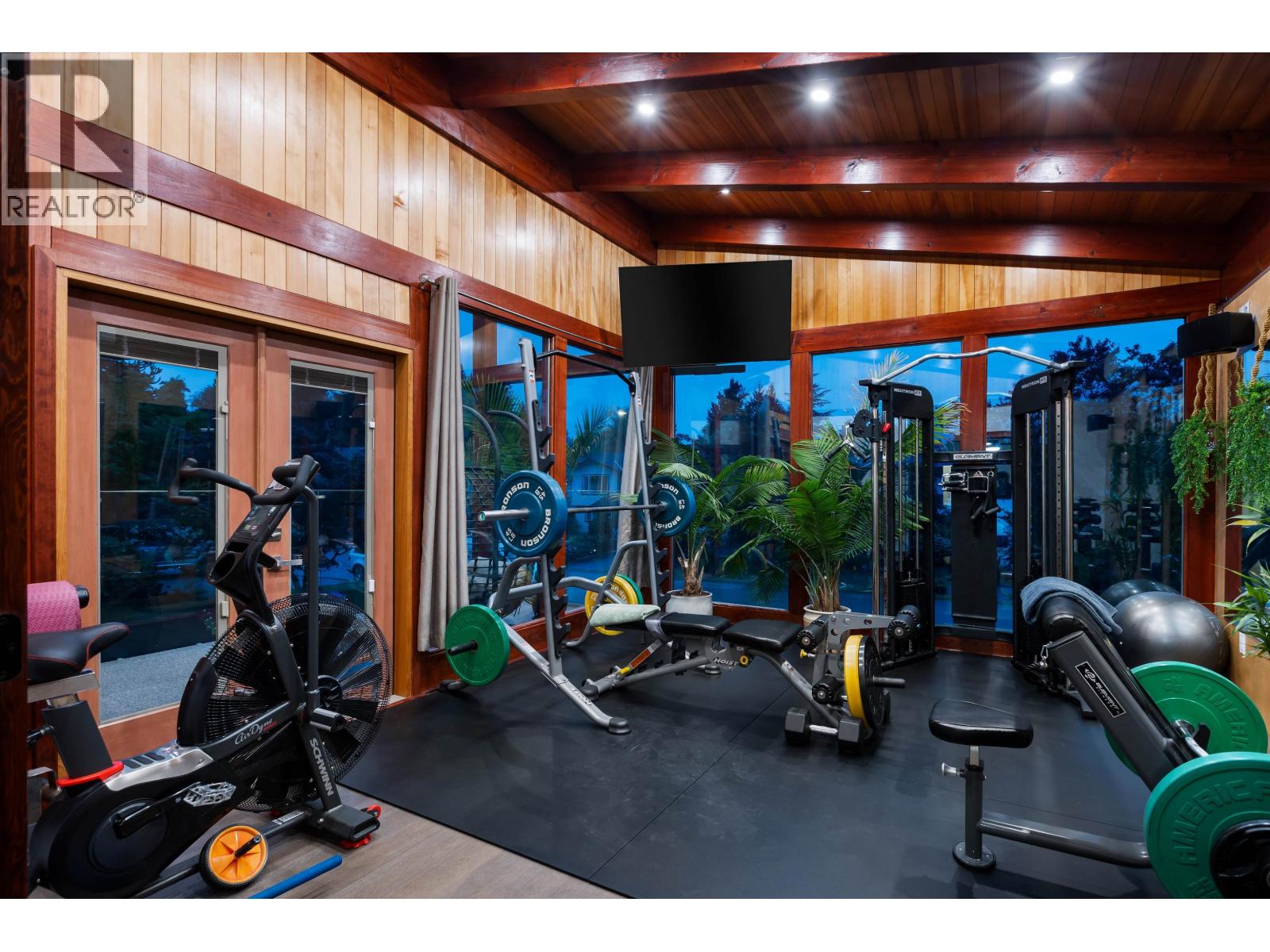 852 WRIGHT AVENUE, Port Coquitlam