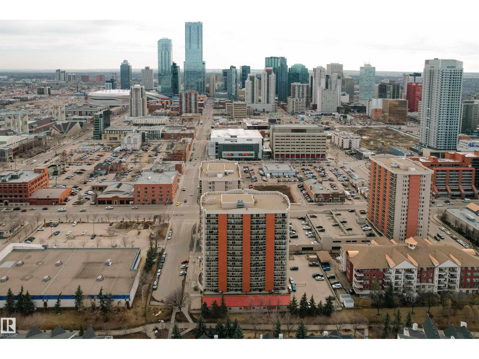 Photo 17 of 204 10909 103 Av Nw, Edmonton AB