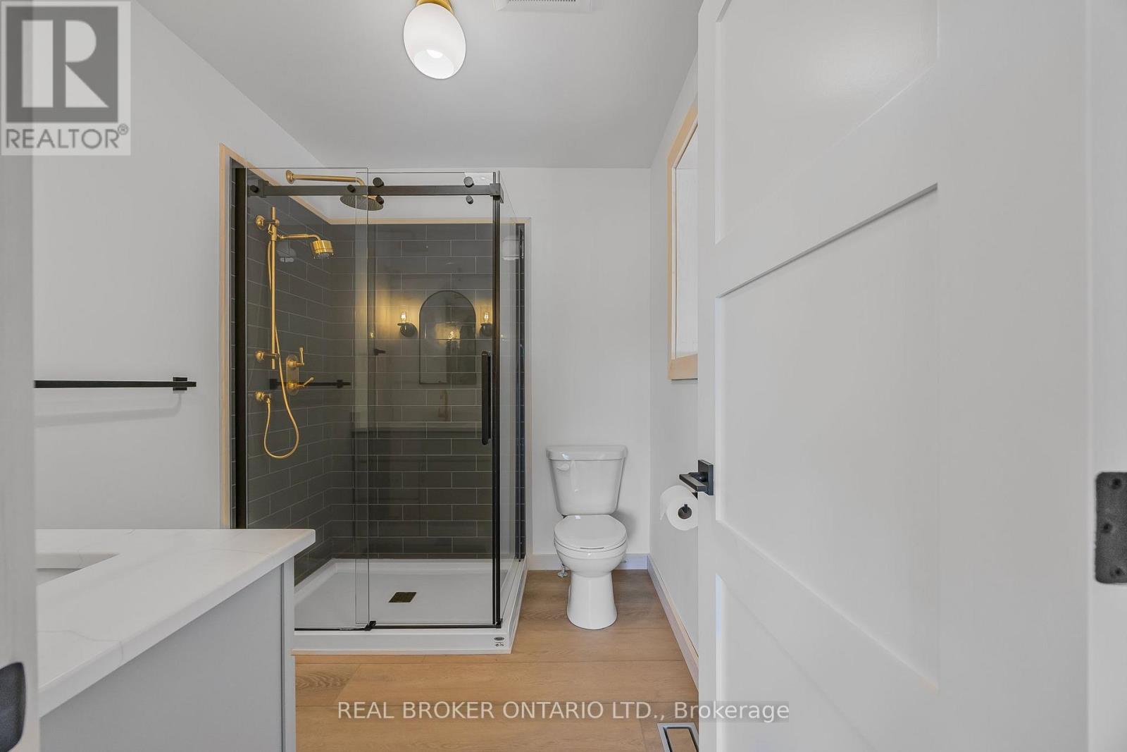 Photo 7 of 3 1148 South Muldrew Lake Road N, Gravenhurst ON