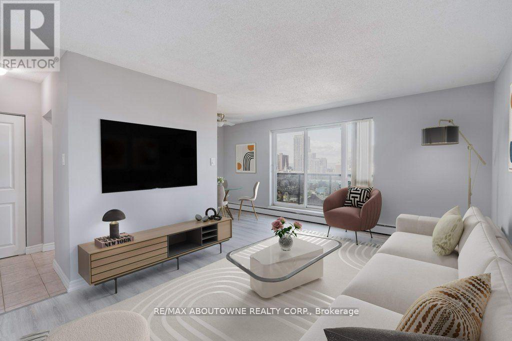 Photo 4 of 903 81 Charlton Avenue E, Hamilton ON