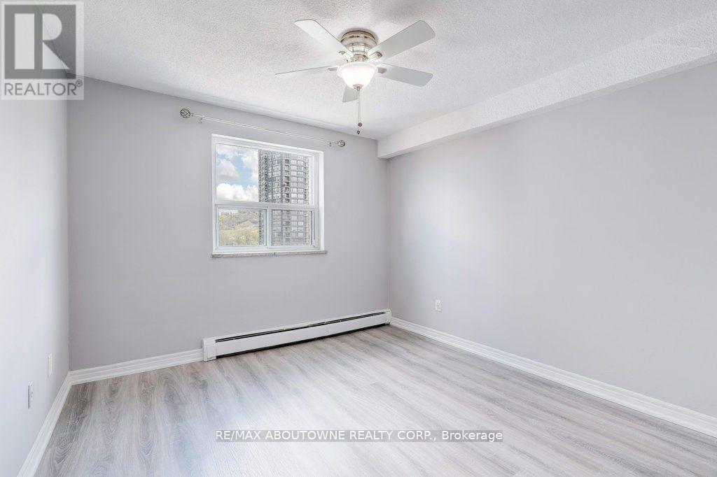 Photo 10 of 903 81 Charlton Avenue E, Hamilton ON