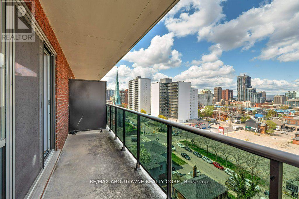 Photo 1 of 903 81 Charlton Avenue E, Hamilton ON