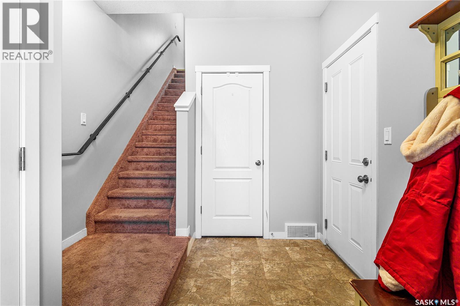 Photo 22 of 303 3440 Avonhurst Drive, Regina SK