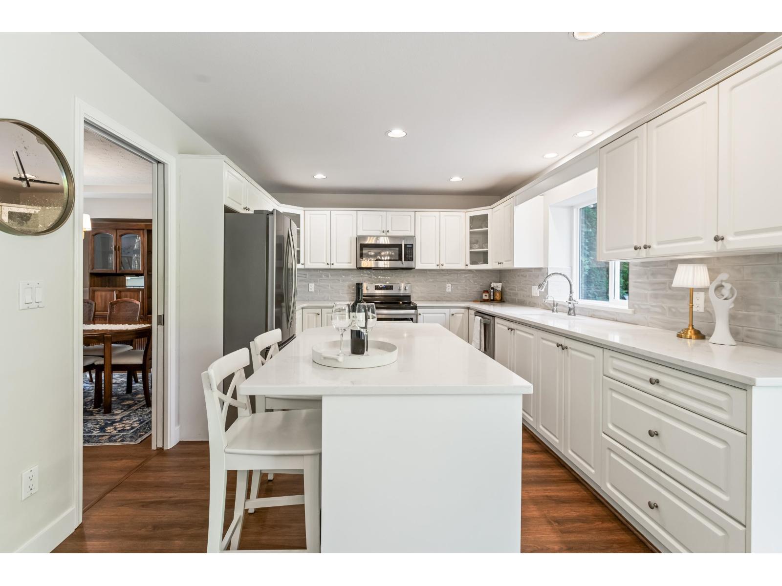 Photo 11 of 4723 223 Street, Langley BC