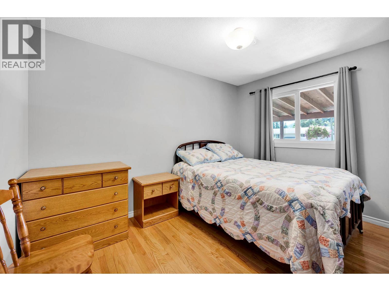 Photo 21 of 343 Helmcken Street, Clearwater BC