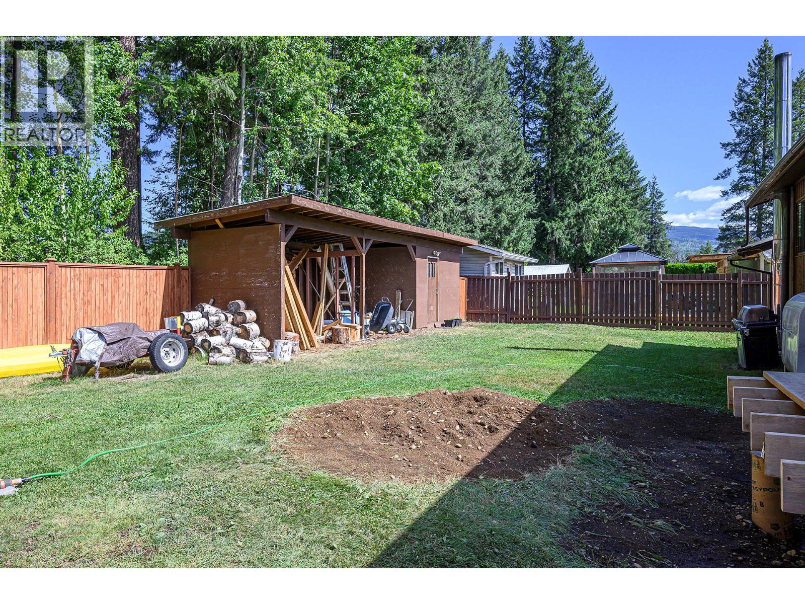 Photo 27 of 343 Helmcken Street, Clearwater BC
