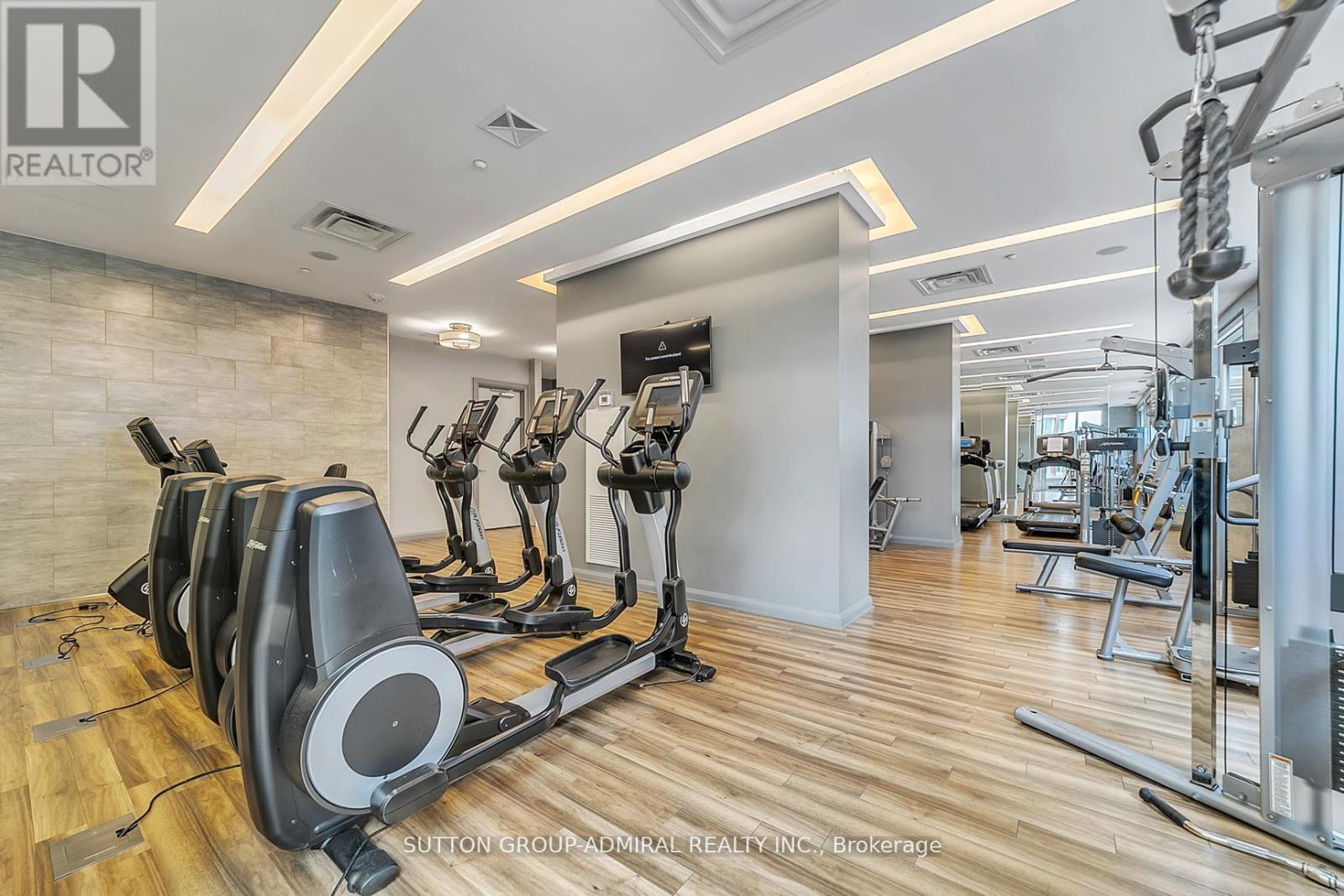 Photo 3 of 1908 155 Yorkville Avenue, Toronto ON