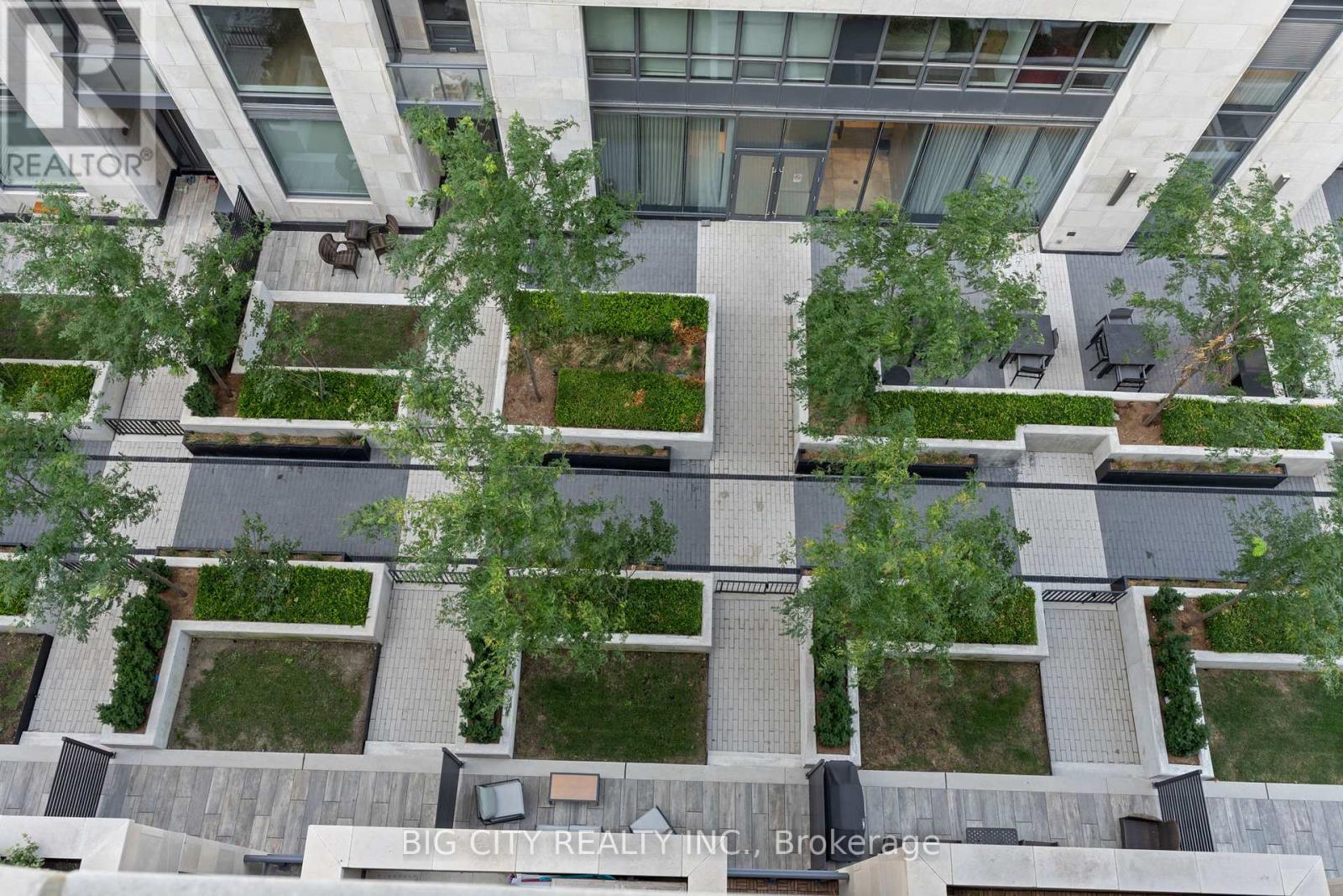 Photo 10 of 605 33 Frederick Todd Way, Toronto ON