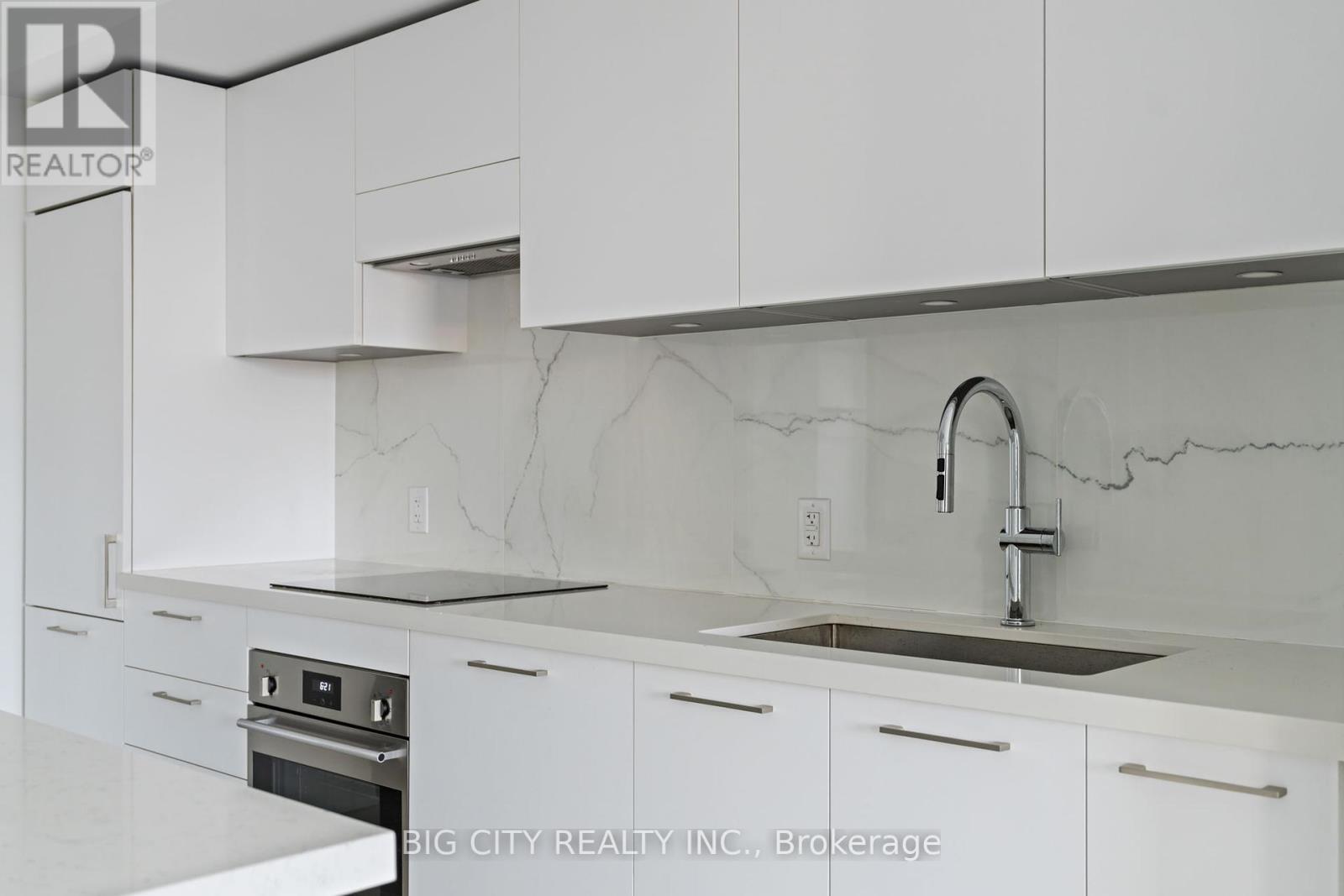 Photo 28 of 605 33 Frederick Todd Way, Toronto ON