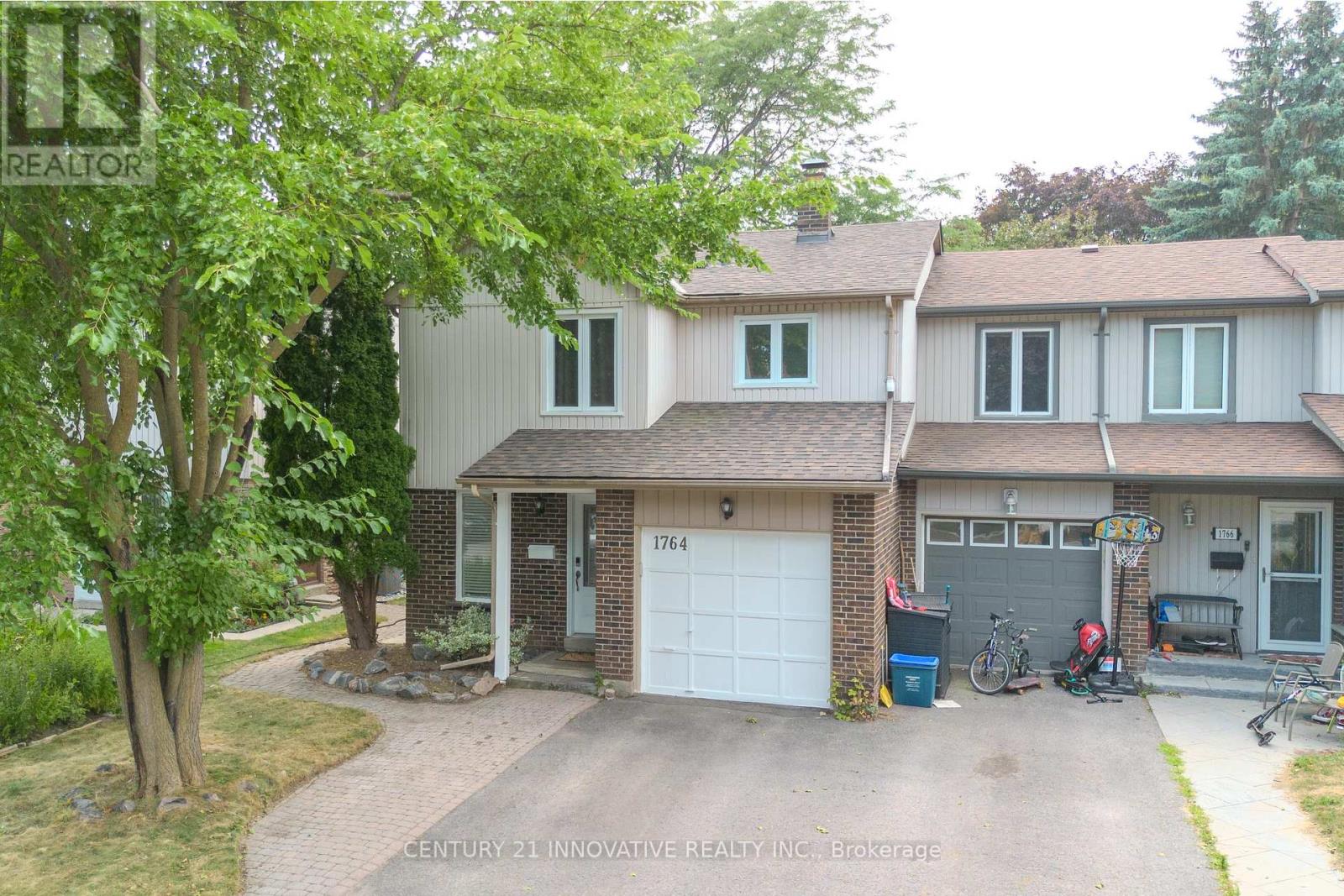 Photo 15 of 1764 Listowell Crescent, Pickering ON