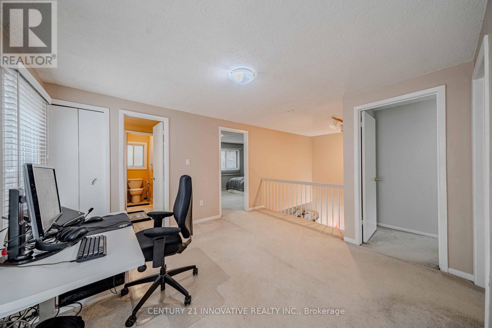 Photo 8 of 1764 Listowell Crescent, Pickering ON