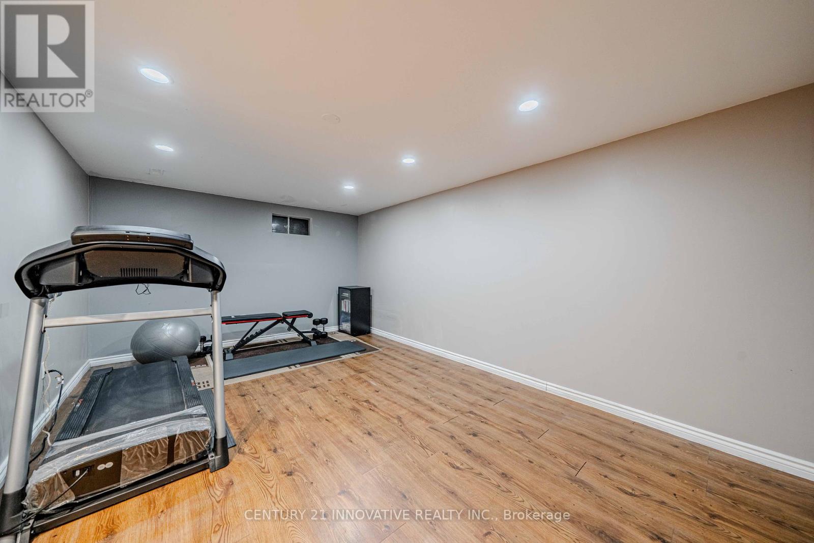 Photo 1 of 1764 Listowell Crescent, Pickering ON