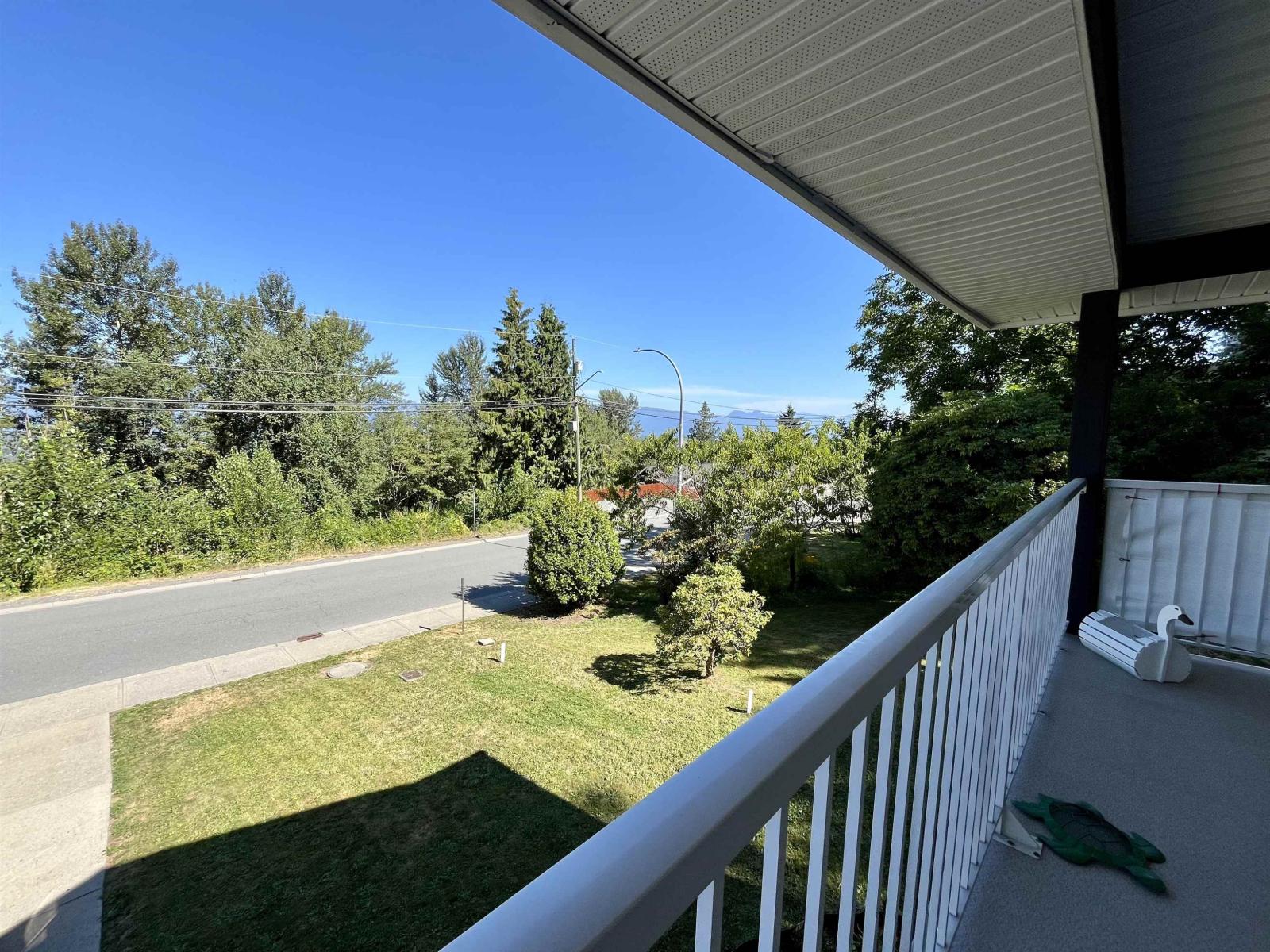 Photo 10 of 5800 Jinkerson Road Promontory, Chilliwack BC