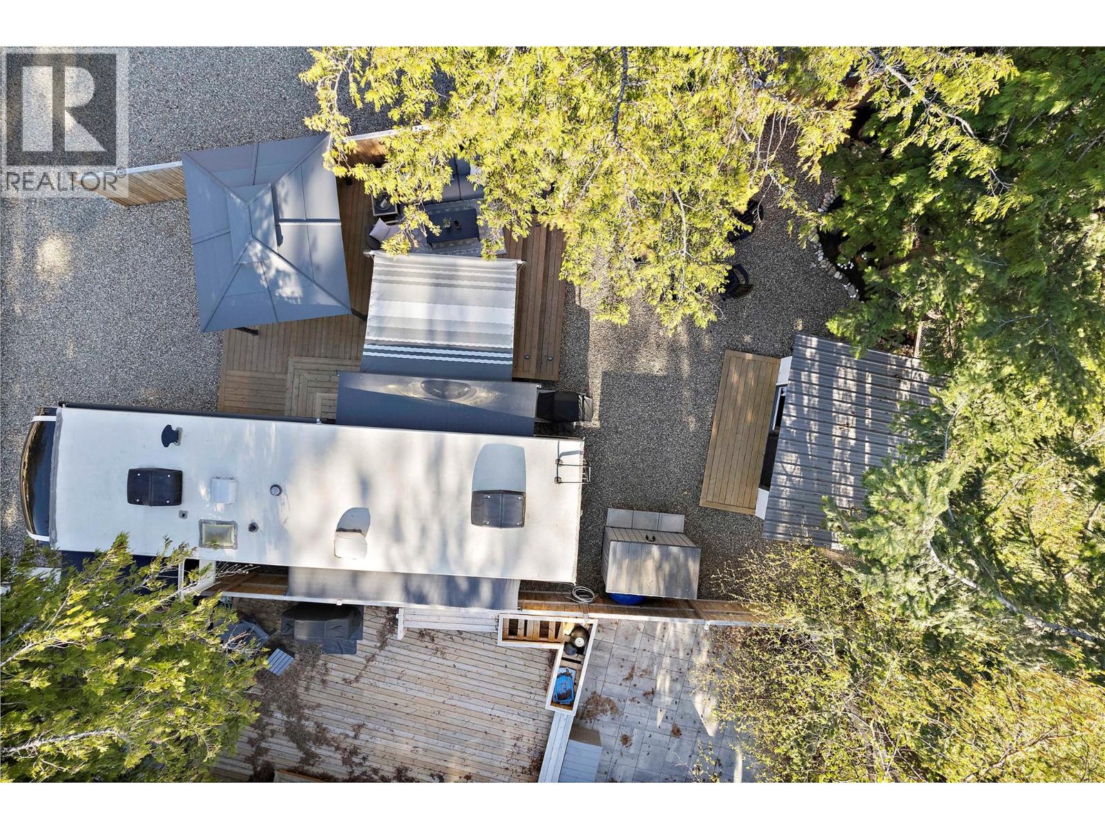  1131 Pine Grove Road, Scotch Creek