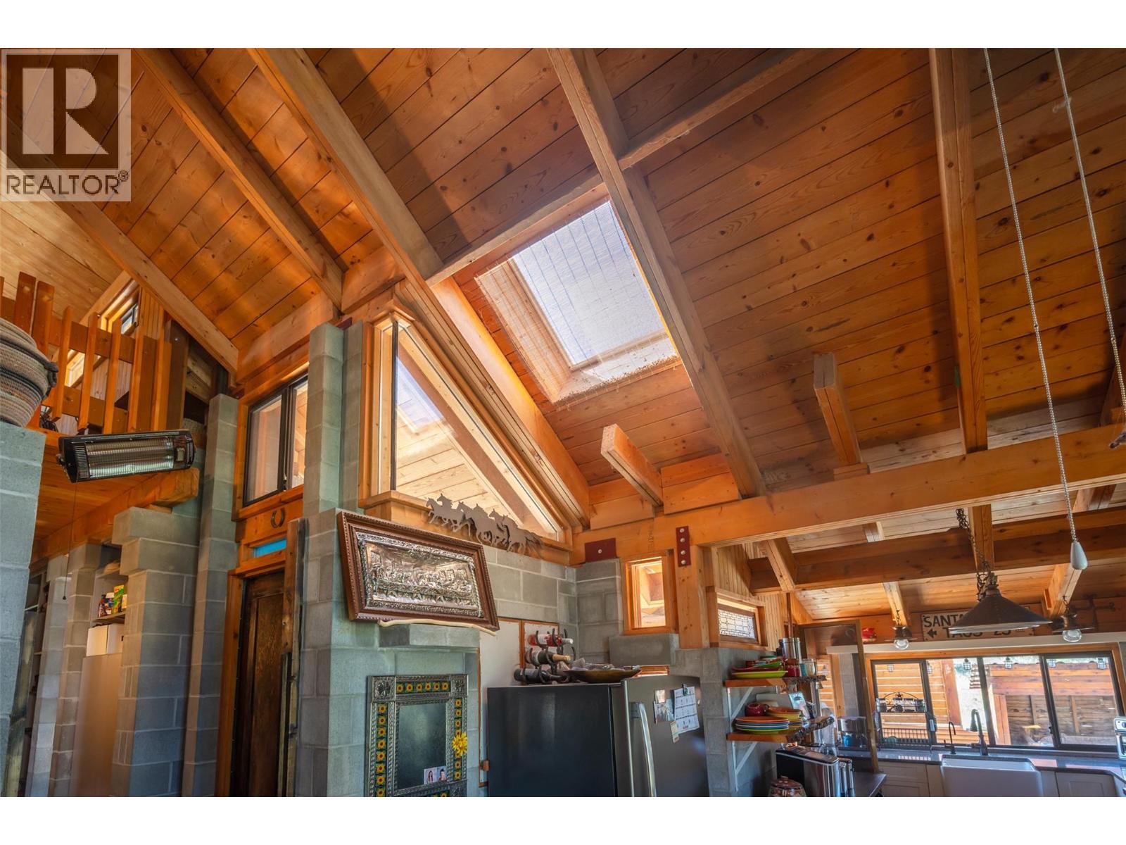 156 Porcupine Place, Oliver