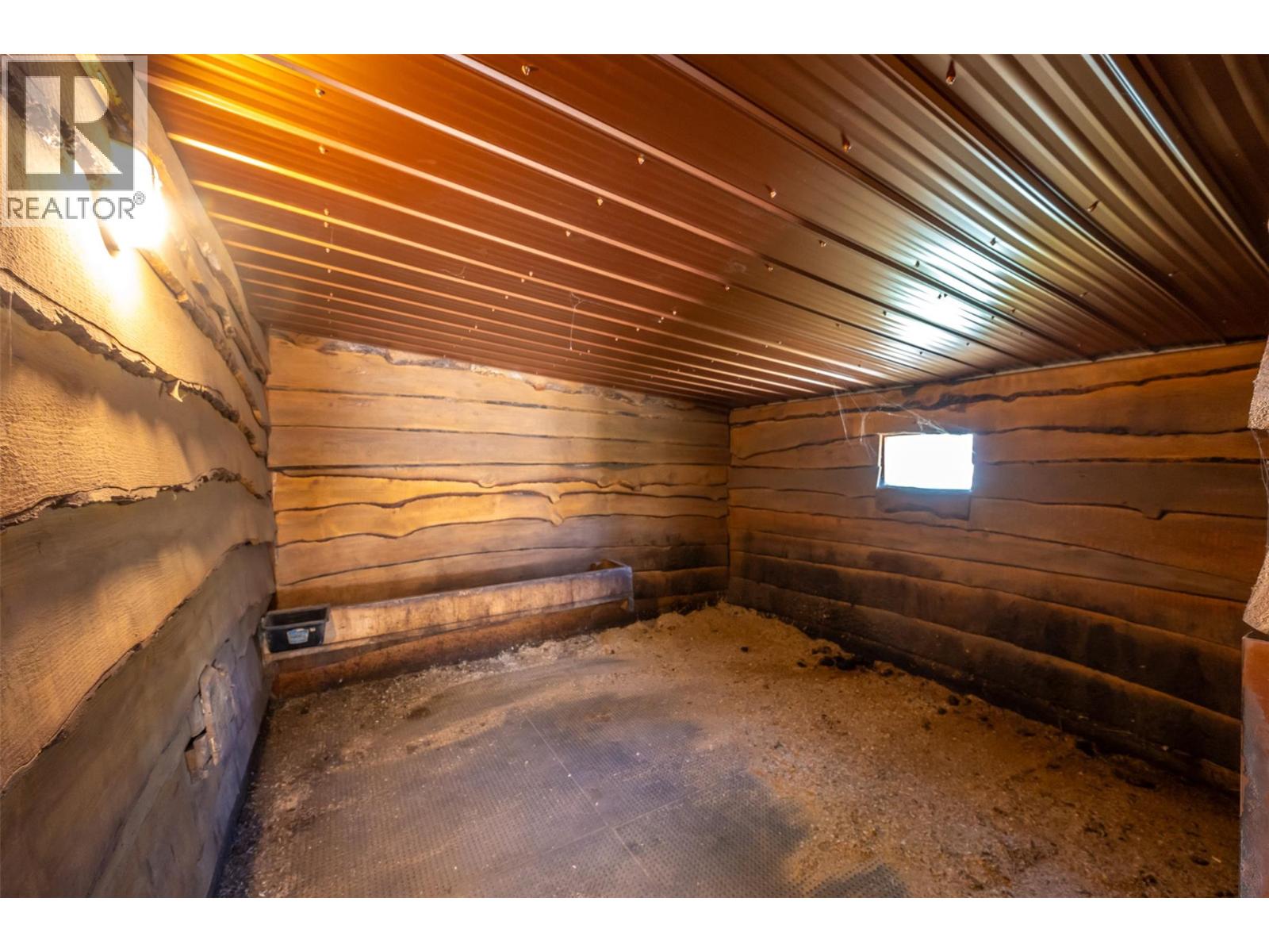 156 Porcupine Place, Oliver