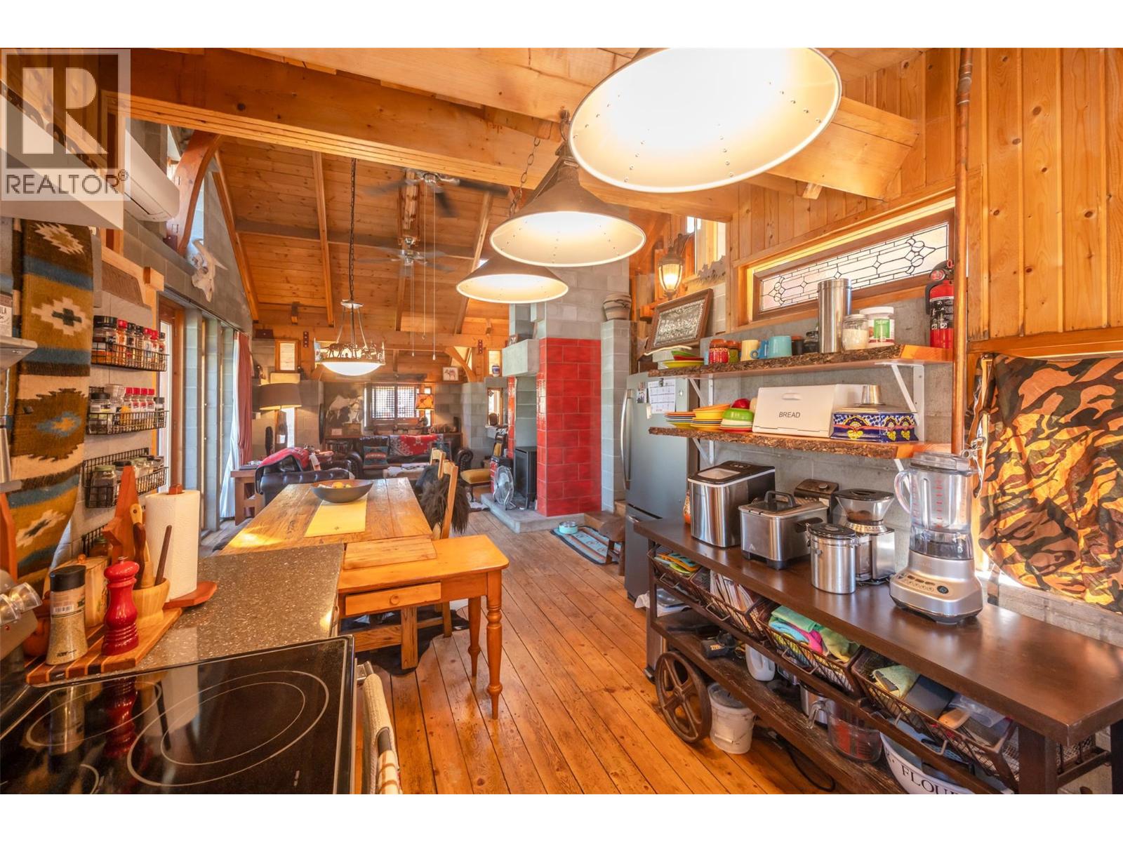 156 Porcupine Place, Oliver