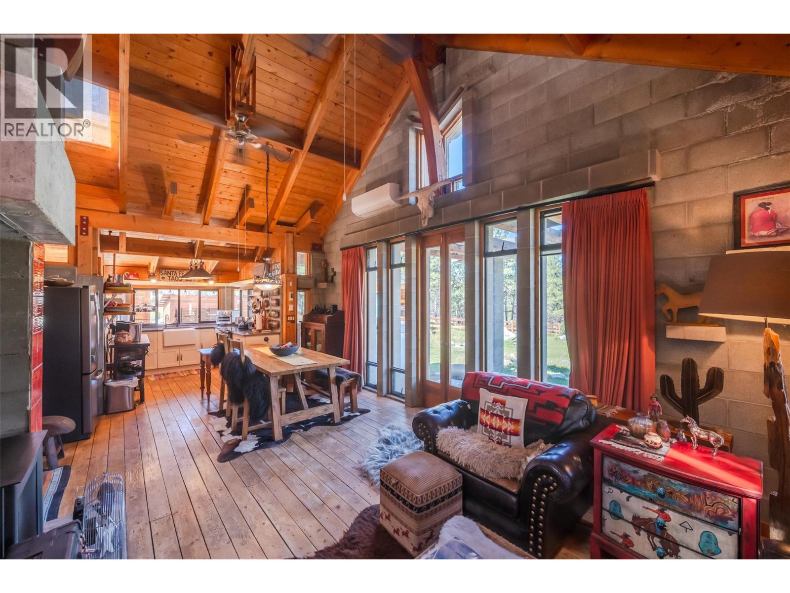 156 Porcupine Place, Oliver