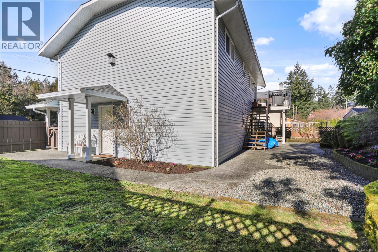 Photo 14 of 3313 Barrington Rd, Nanaimo BC