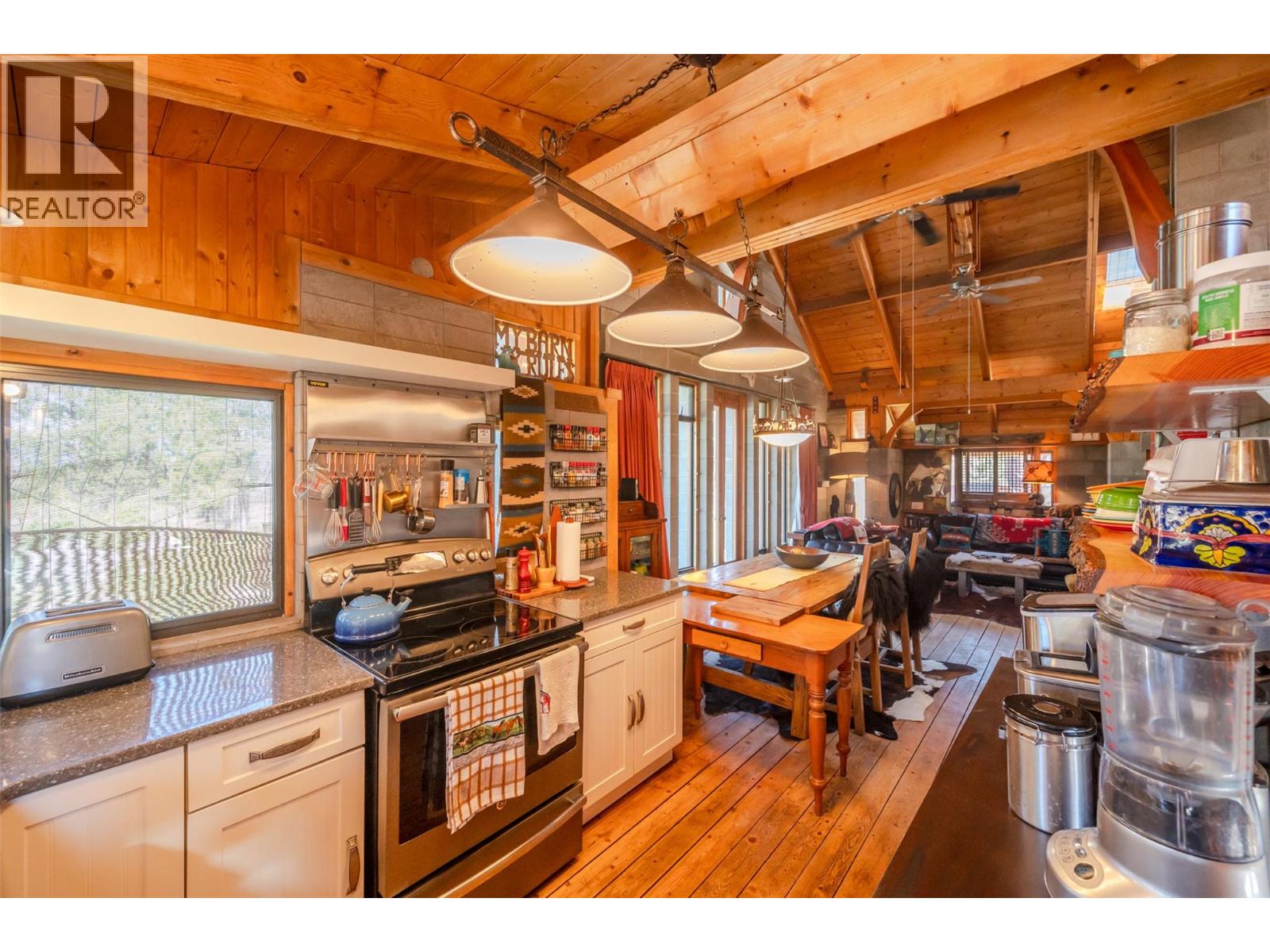 156 Porcupine Place, Oliver