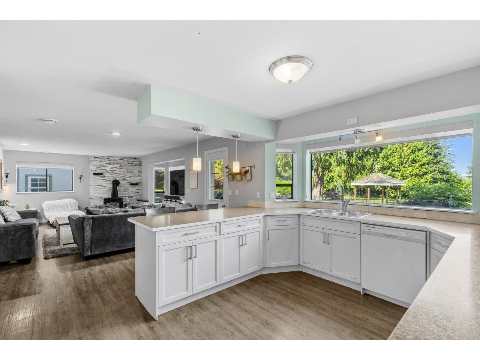 9233 HAYWARD STREET, Mission