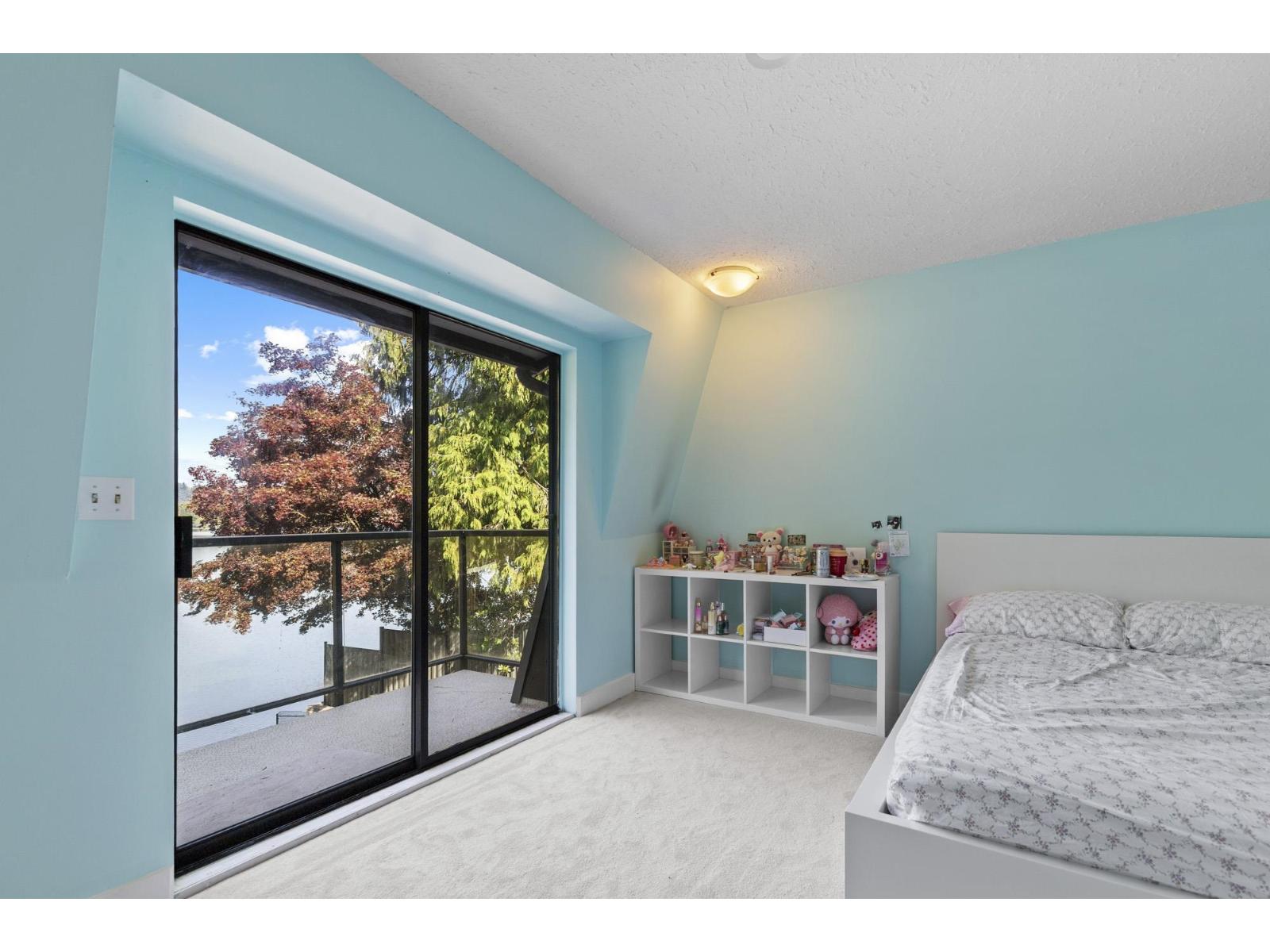 9233 HAYWARD STREET, Mission