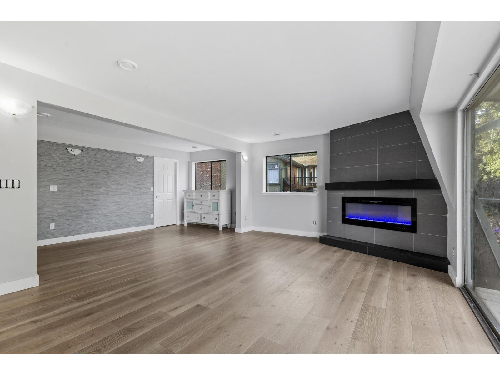 9233 HAYWARD STREET, Mission