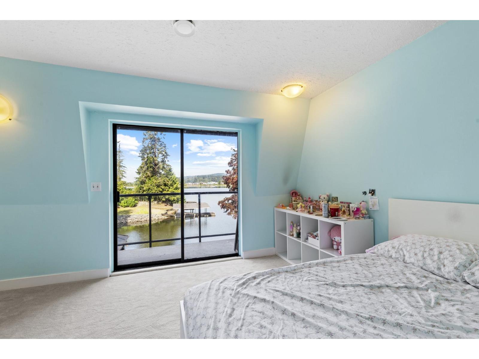 9233 HAYWARD STREET, Mission