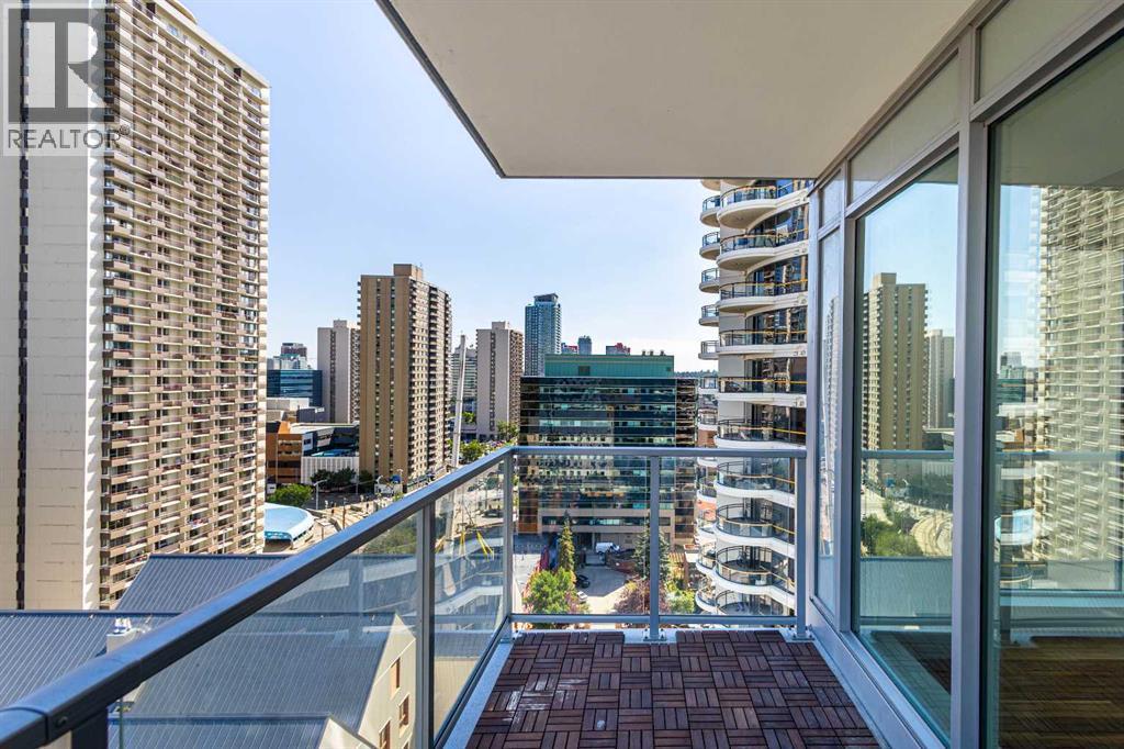 Photo 3 of 1407 1025 5 Avenue Sw, Calgary AB