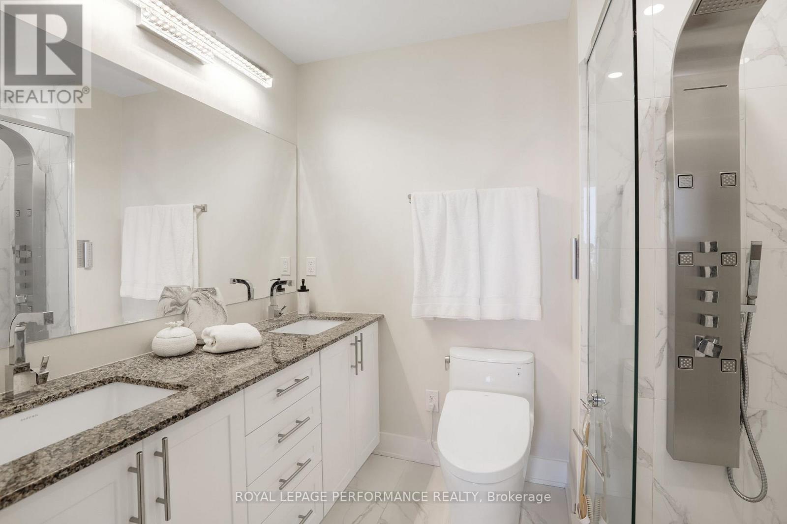 Photo 26 of 907 1035 Bank Street, Ottawa ON