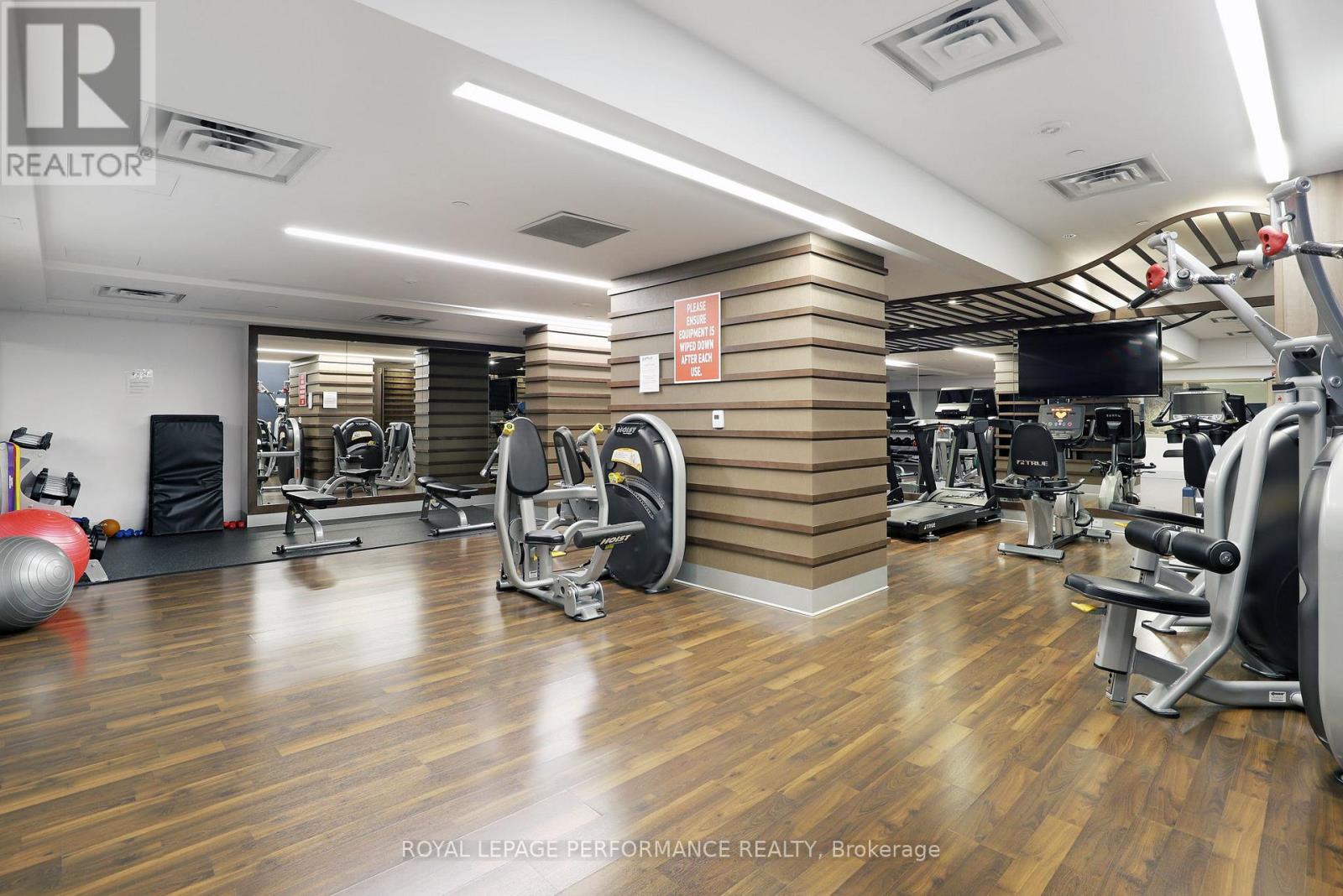 Photo 28 of 907 1035 Bank Street, Ottawa ON