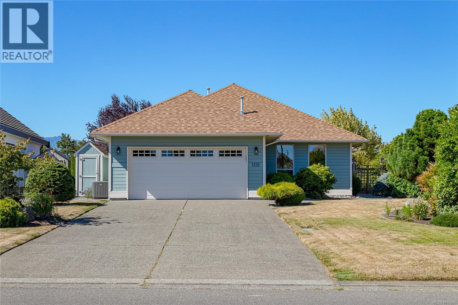  1118 Roberton Boulevard, French Creek