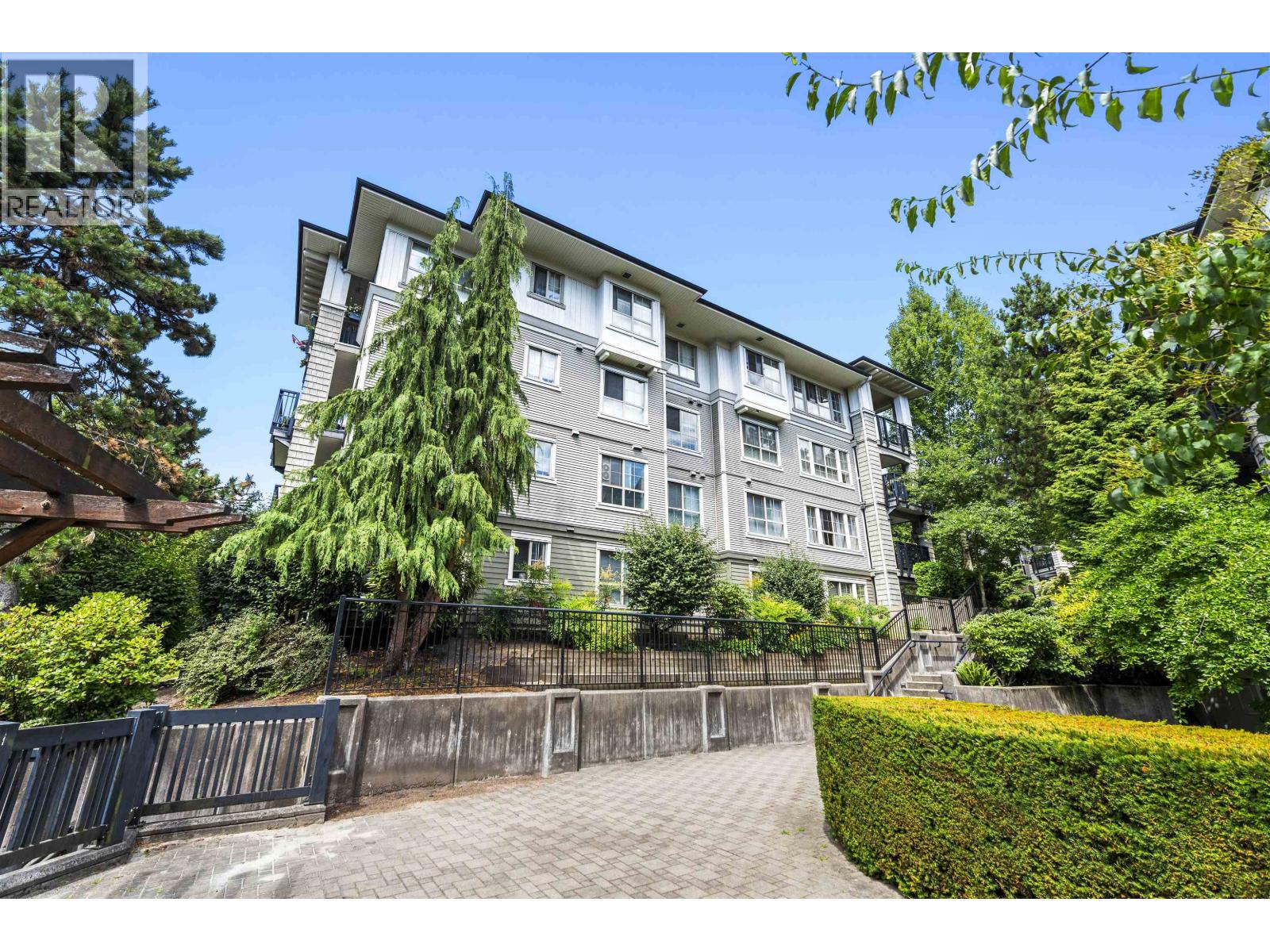 Photo 2 of 108 2958 Silver Springs Boulevard, Coquitlam BC