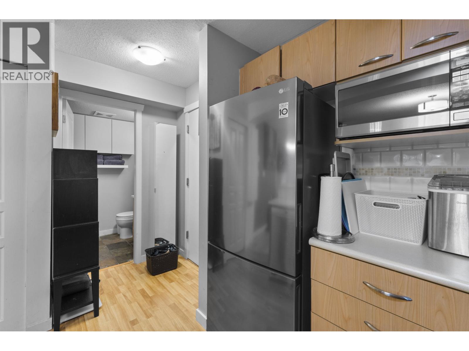 Photo 5 of 108 2958 Silver Springs Boulevard, Coquitlam BC