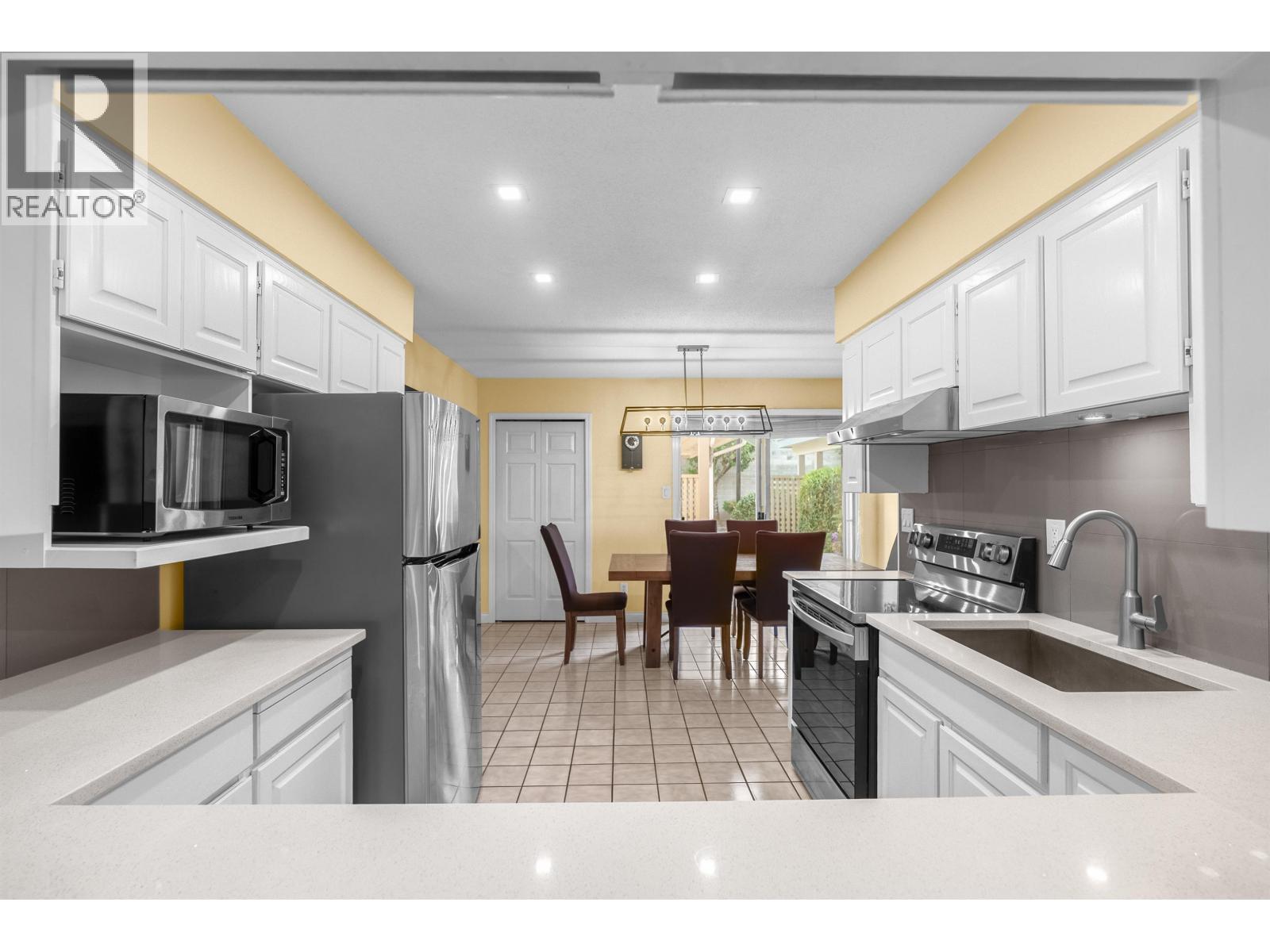 Photo 6 of 13 7820 Abercrombie Place, Richmond BC